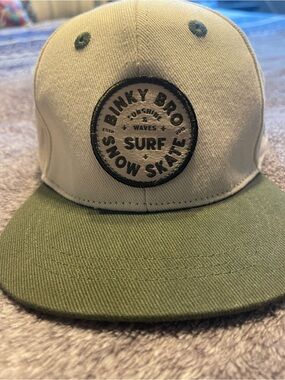 Kids Two-Tone Binky Bro Surf & Snow Cap - Green and Cream. Size INFANT